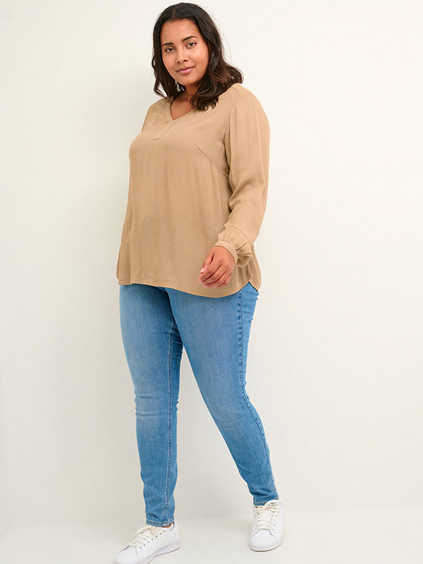 KCAMI - Plus Size Blus fra Kaffe Curve