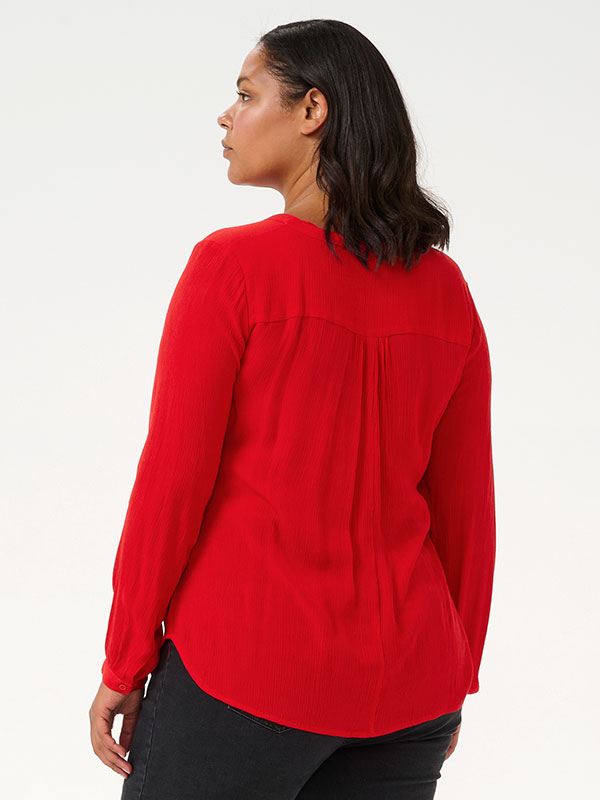 AMI  - Plus Size Blus fra Kaffe Curve