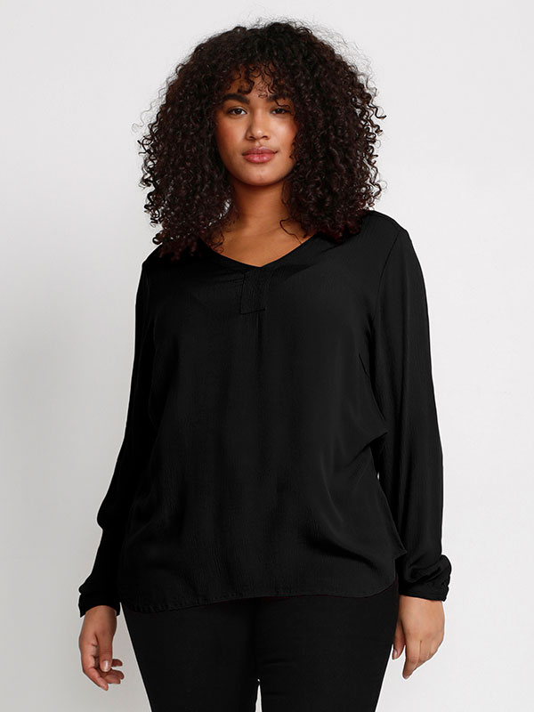 AMI - Plus Size Blus fra Kaffe Curve