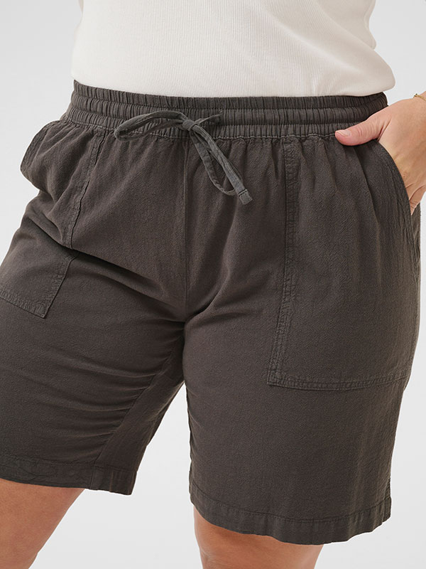 KCNANA - Plus Size Shorts fra Kaffe Curve