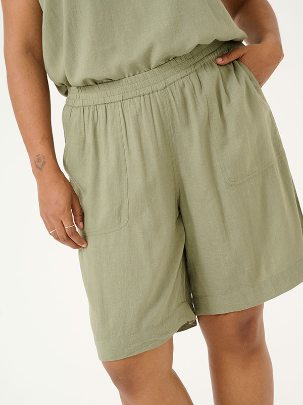 KCMILLE - Plus Size Shorts fra Kaffe Curve