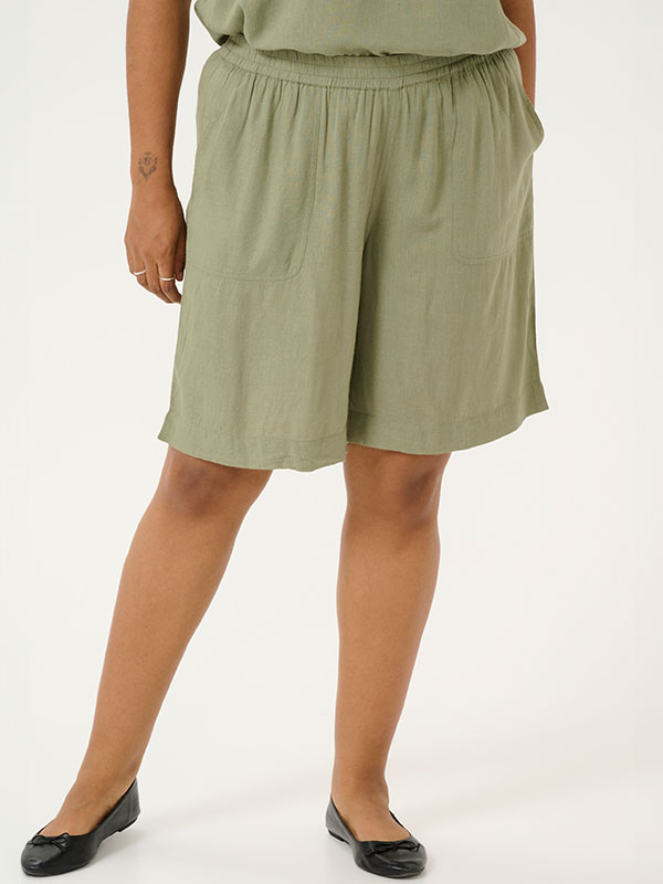 KCMILLE - Plus Size Shorts fra Kaffe Curve