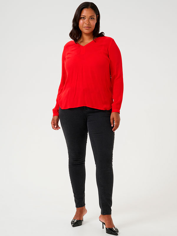 AMI  - Plus Size Blus fra Kaffe Curve