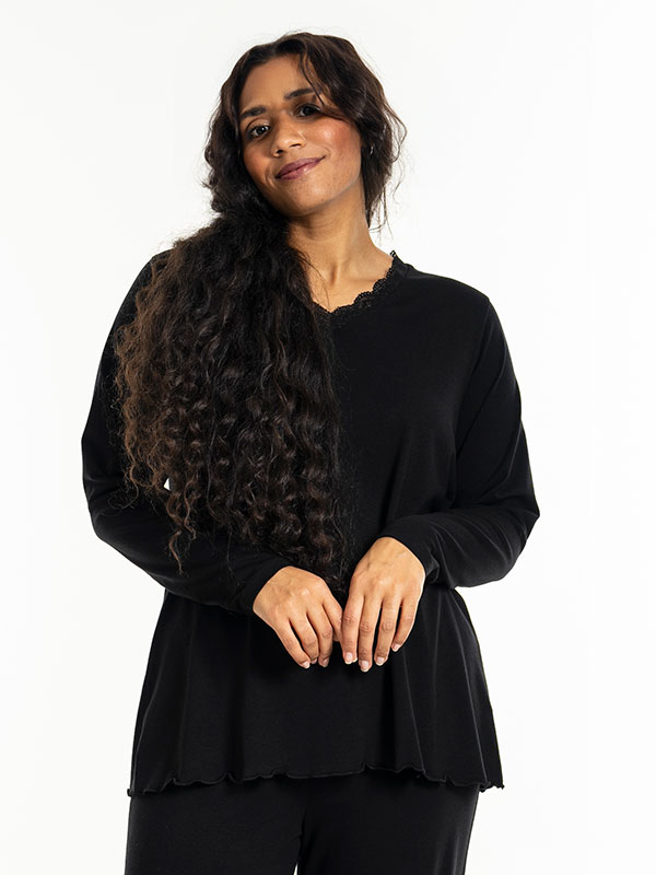 TULLE - Plus Size Natt blus fra Studio