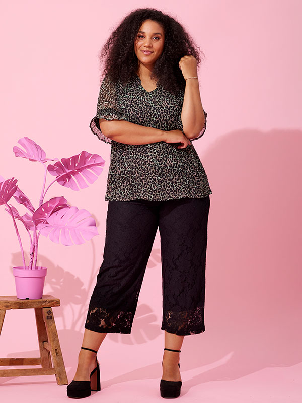 RYANN - Plus Size Blus fra Zhenzi